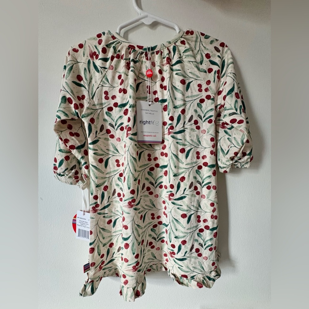 Magnetic Me Floral Christmas/Holiday Night Gown